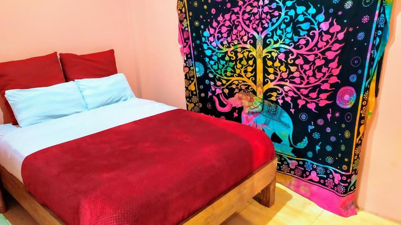 Montanita Chill Out House Hostel Bagian luar foto